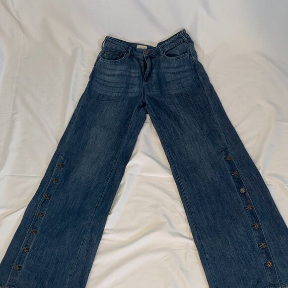Pilcro (Free People) Wide Leg Button Detail Jeans Size 29 - Picture 5 of 5